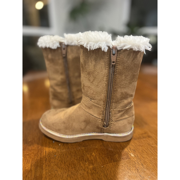 Magellan Tan Faux Suede Winter Boots Fur Trim Bow Detail Toddler Girl 11 - Picture 5 of 12